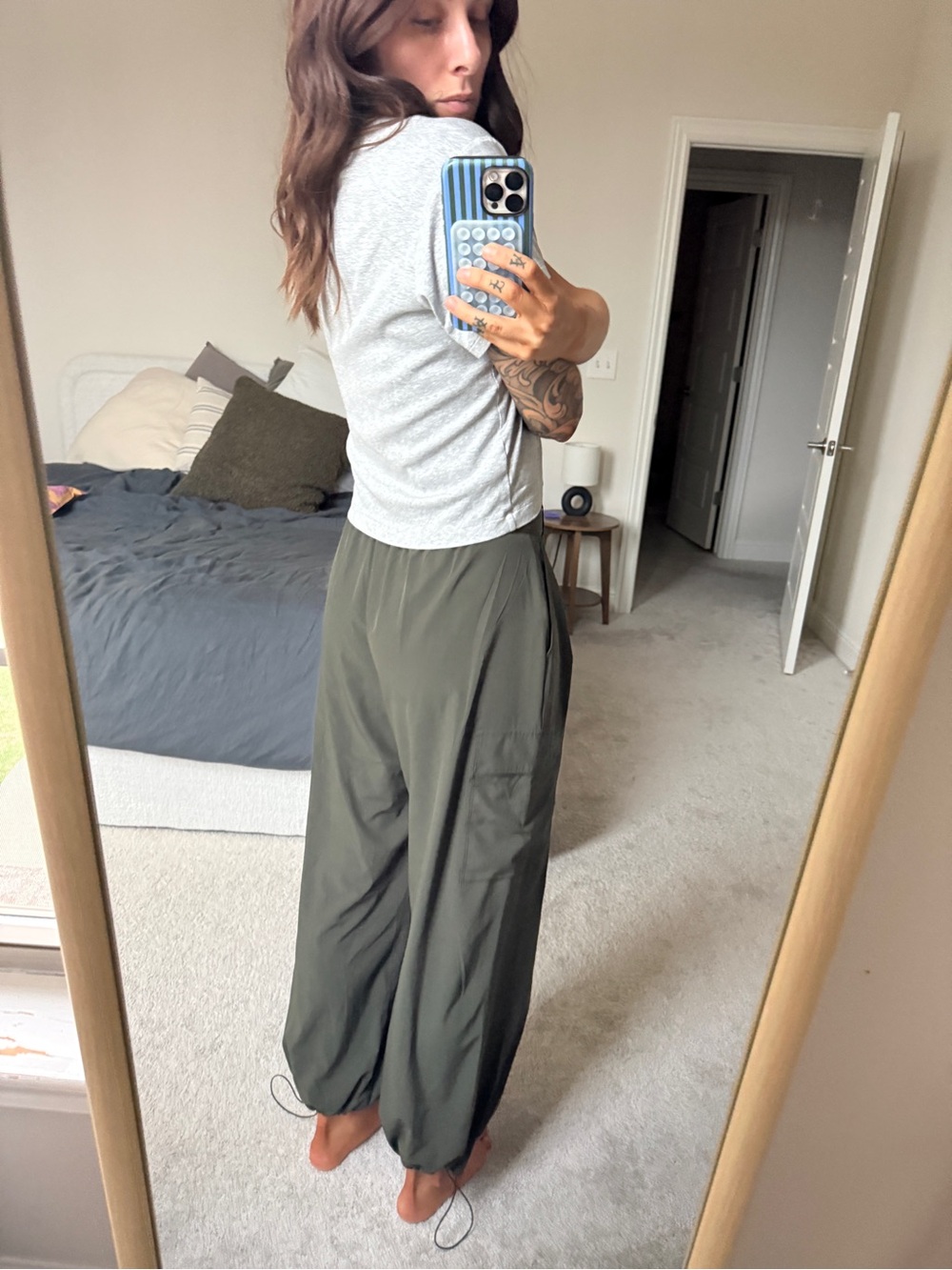 GAP gapfit green cargo pants - Picture 2 of 7